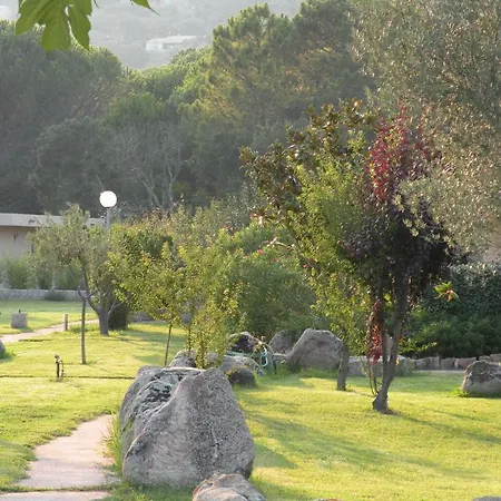 Les Jardins De Santa Giulia Guest house *