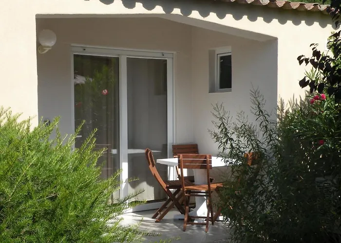 Les Jardins De Santa Giulia Penzion *