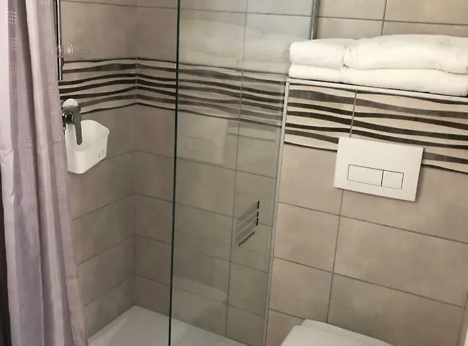 Les Jardins De Santa Giulia Penzion