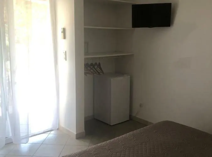 Les Jardins De Santa Giulia Penzion Porto-Vecchio (Corsica)