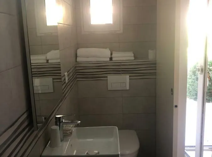 Les Jardins De Santa Giulia Penzion